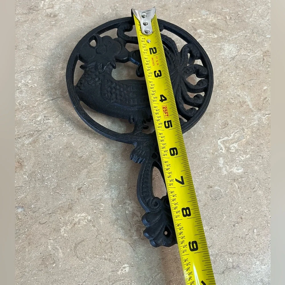 Cast iron rooster trivet